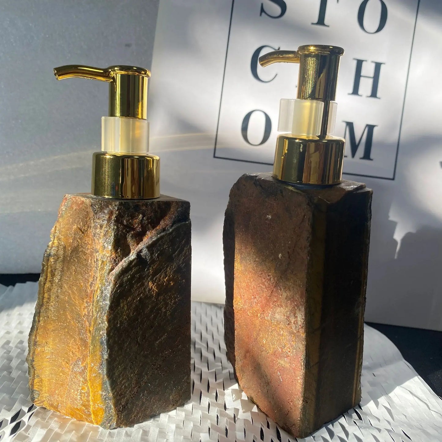 Light Luxury Nordic Pressing Portable Liquid Soap Dispenser