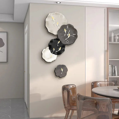 Abstract Art Living Room Decorative Painting Wall Clock